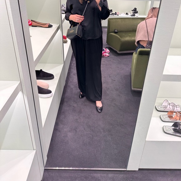 Prada shoes excellent condition worn few times only. 10/10 condition - Picture 3 of 4